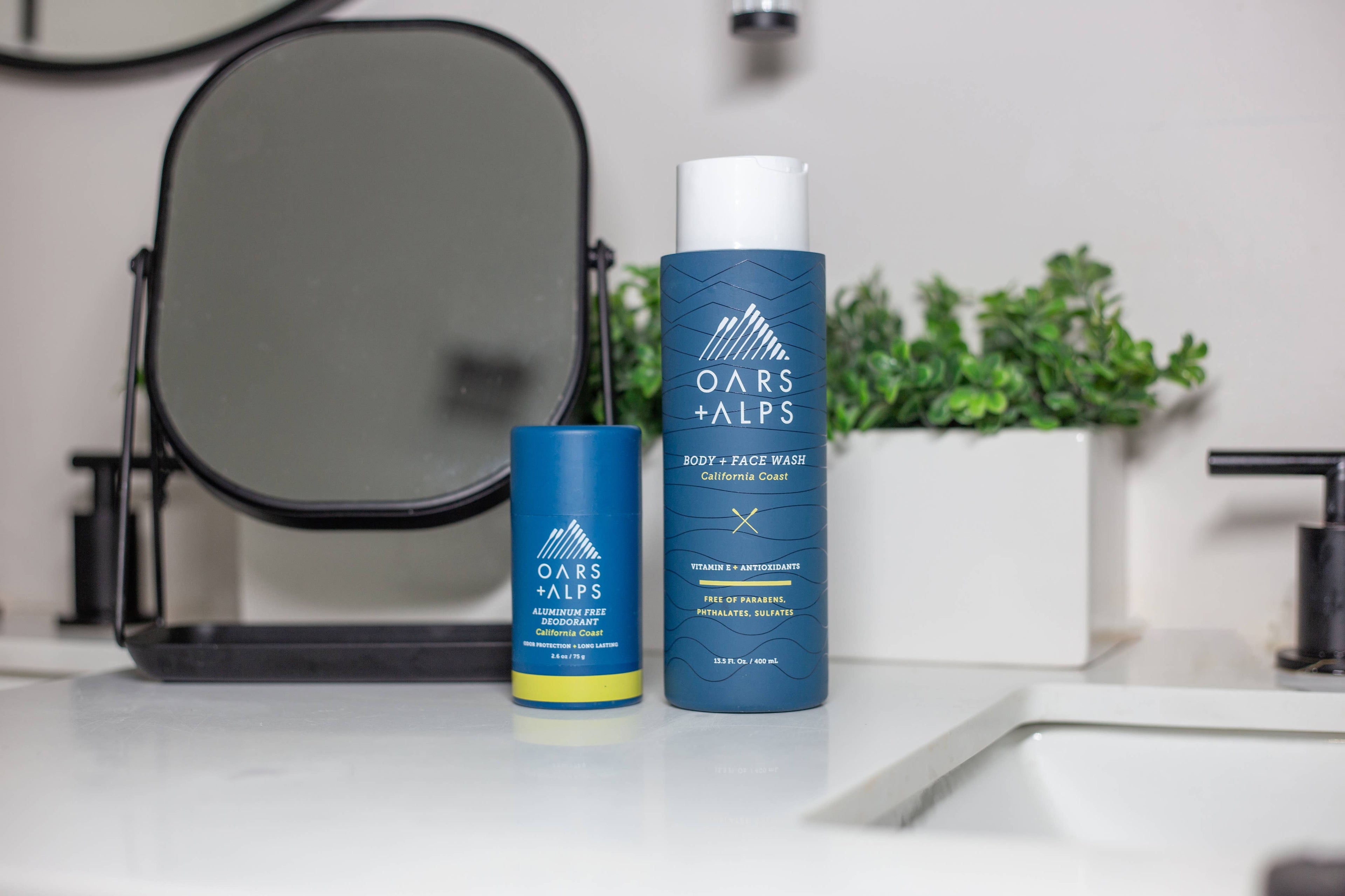 Oars + Alps Men's Body & Face Wash - California Coast Scent