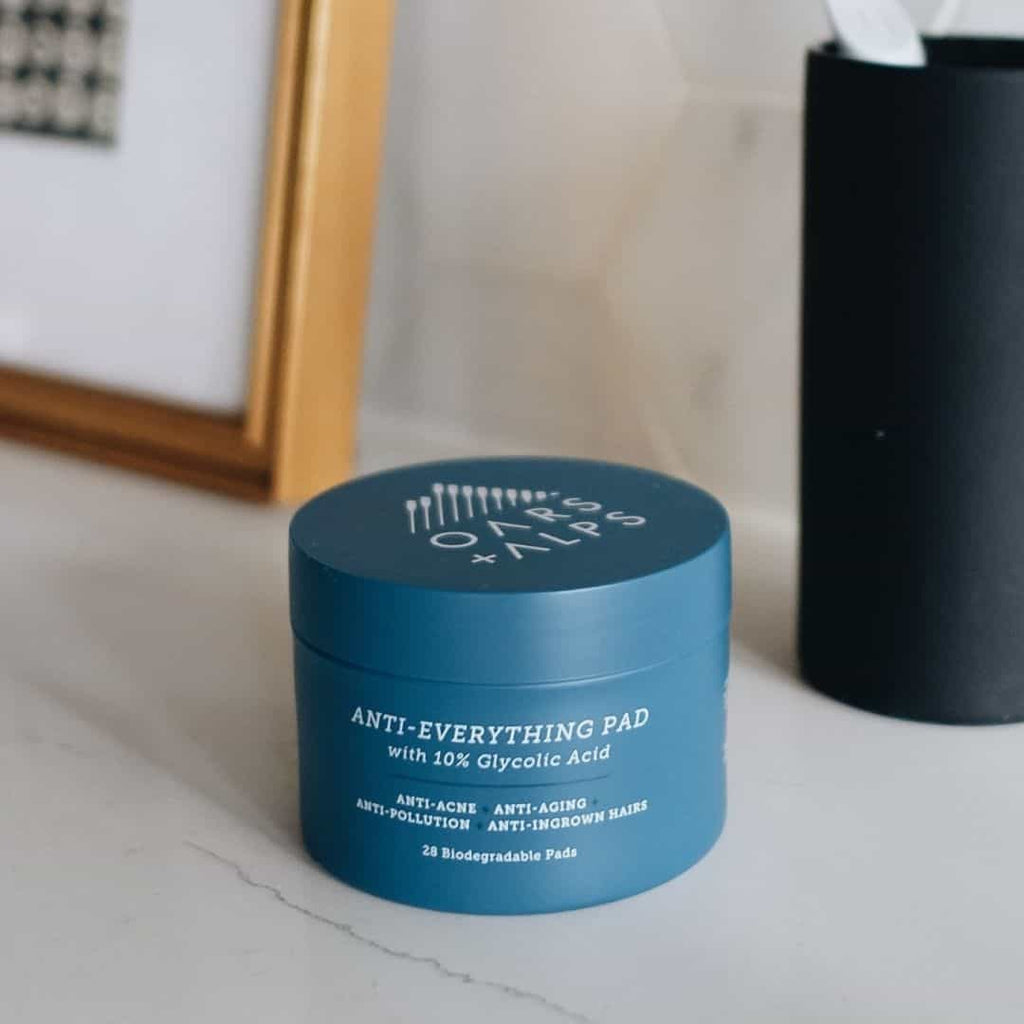 Oars + Alps Men’s Exfoliating Face Wipes with Glycolic & Salicylic Acid