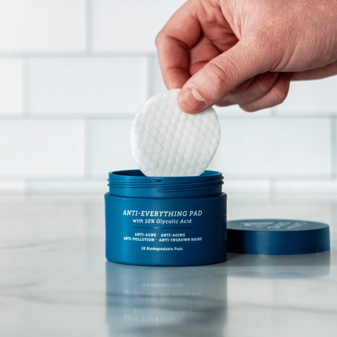 Oars + Alps Men’s Exfoliating Face Wipes with Glycolic & Salicylic Acid